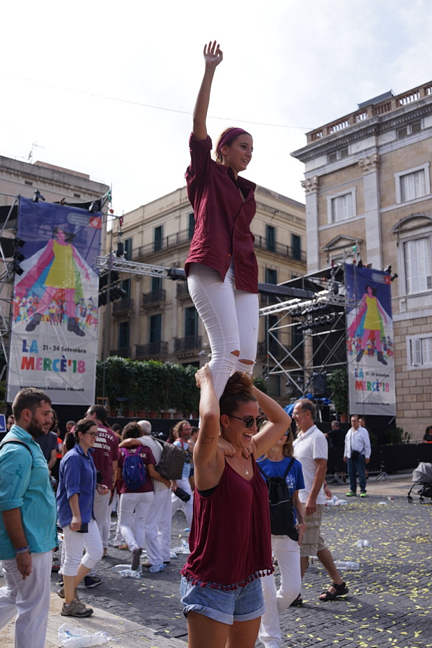 In photos: The Castellers and scarf-wavers of Barcelona's la Merce Festival, 2018 border=