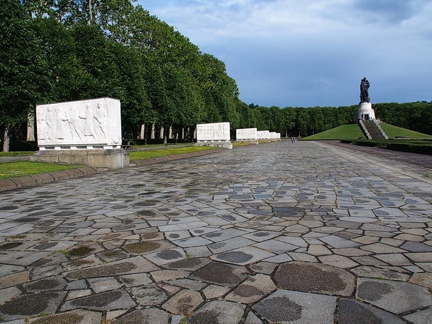 Treptower Park, Soviet War Memorial in Berlin, Germany