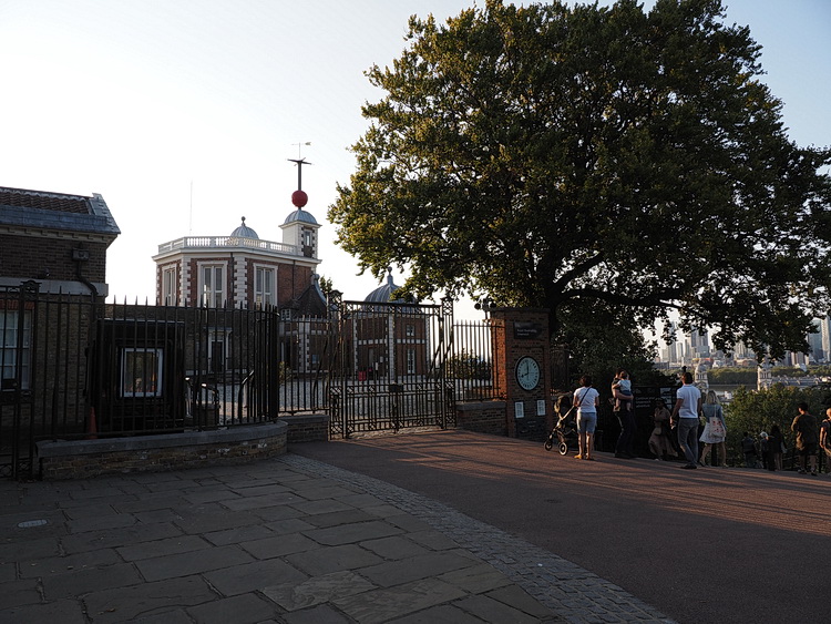 Open spaces and stunning London vistas: a walk from Blackheath to Greenwich