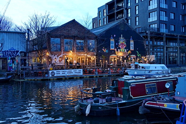 Bow to Hackney Wick canalside walk: barges, street art, buildings and twilight, Feb 2019