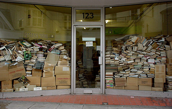 Brighton 2002: West Pier and a shop window piled full of books