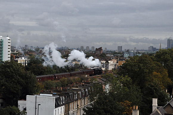 Brixton steam: LMS 'Black 5' locomotive passes through
