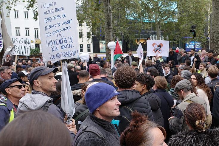 In photos: Covid-19 anti-mask protests, central London, Sat 17th Oct 2020