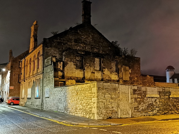 Dundee photos: Desperate Dan, street scenes, architecture and Tunnocks