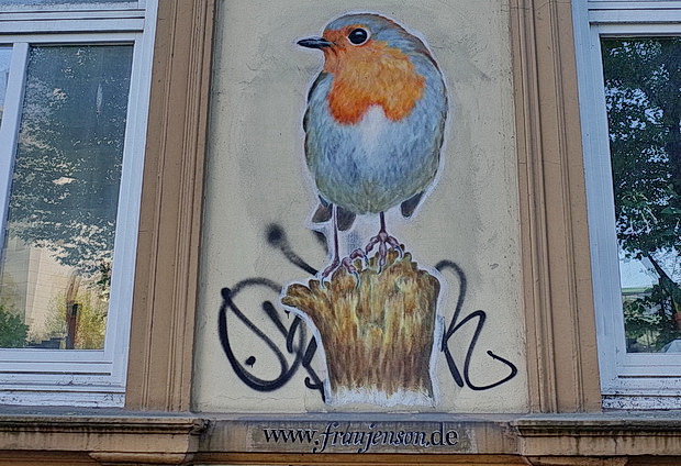 Hamburg: signs, stickers, street art, street markets and The Monochrome Set