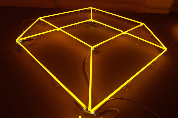 A dazzling display of neon art: Amnesia: Various, Luminous, Fixed at Sprüth Magers, London, February 2015