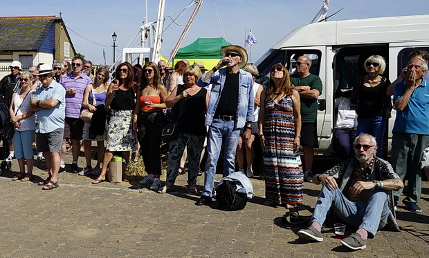 Leigh-on-Sea Folk Festival 2018: Sun, mud, music and flying knickers - photos