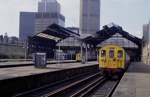 North London 15 Broad Street Railway Station Photo Shoreditch & Dalston Line 