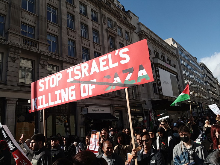 In photos: over 100,000 people join the March For Palestine in London, Sat 21st October 2023