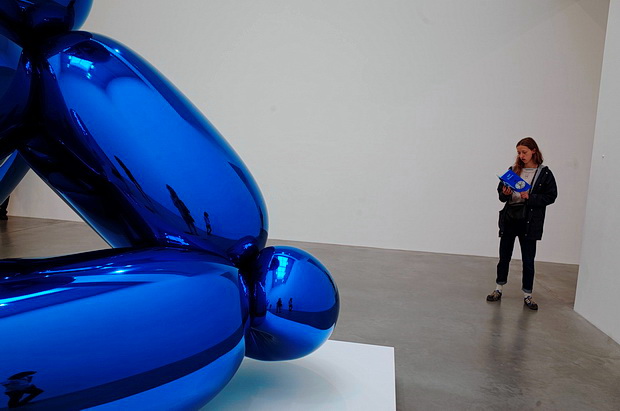 Jeff Koons Now at the Newport Street Gallery, London SE11
