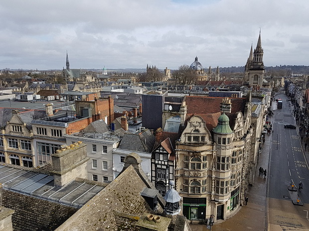 Photos of Oxford: architecture, frozen canal, church tower views and The Monochrome Set, March 2018