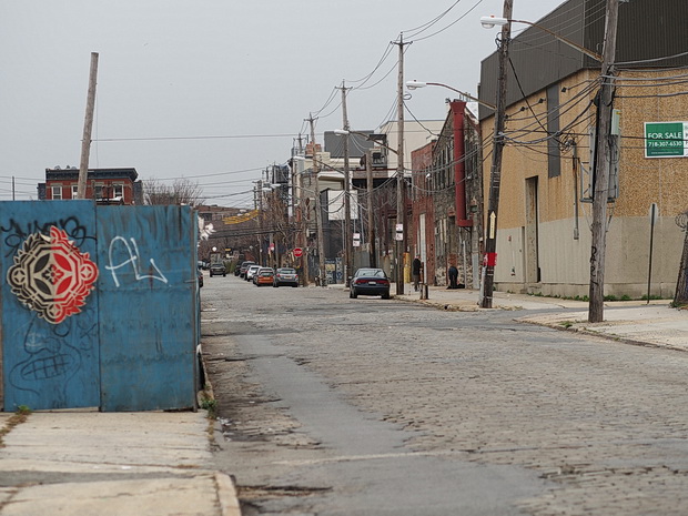 Photos of street scenes, docks and graffiti of Red Hook, Brooklyn, USA