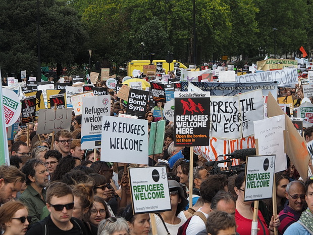 Banners, slogans and faces in the crowd: Solidarity with Refugees March, Saturday 12th September 2015