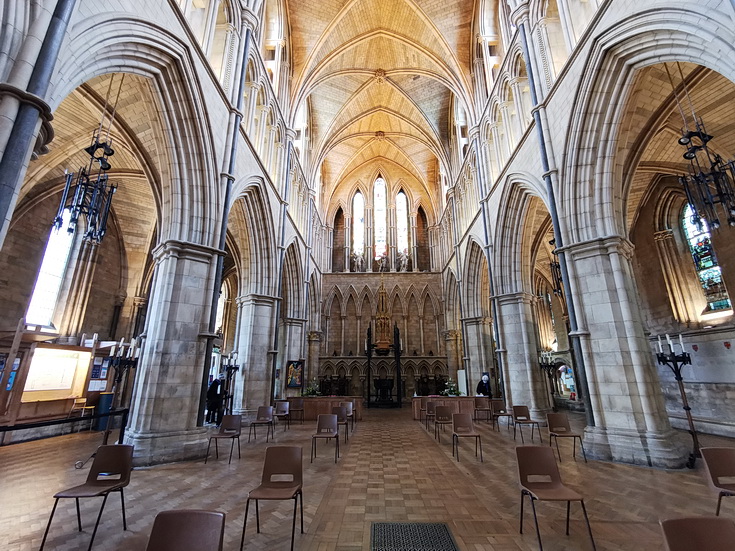 In photos: A look inside Southwark Cathedral by London Bridge