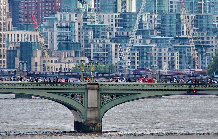 In photos: A walk besides the Thames from Vauxhall to Hungerford Bridge, Sept 2022