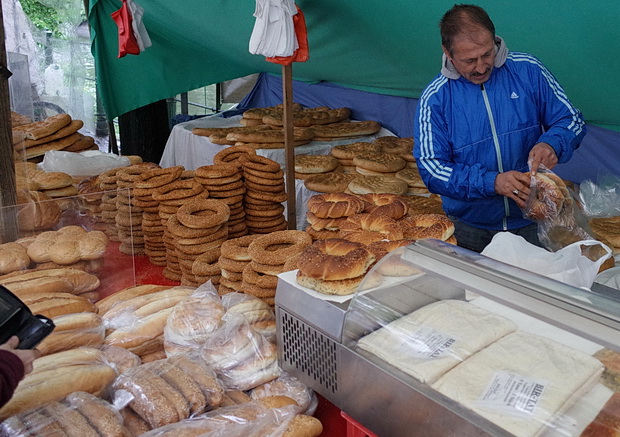 Turkish Market, Maybachufer in Berlin Neukölln, Germany