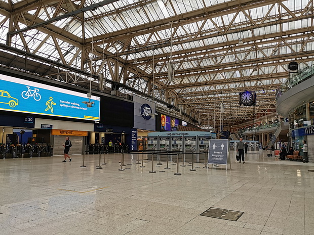 The eerie emptiness of Waterloo station in rush hour lockdown, 5.30pm, Thurs 4th June 2020