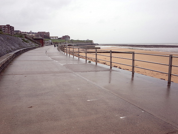 Lost rabbits and hideous headwinds - a walk from Westgate On Sea to Margate