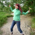 Yes it’s true!  The lovely E really is dancing in the middle of the River Thames, although anyone hoping for a dramatic water-splashing, leg kicking scene in the middle of a busy waterway is going...
