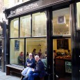 New Row Coffee – a small but satisfying coffee shop in Covent Garden, London For a hard-core coffee lover like me, there can never be enough quality coffee shops in London, so I was delighted to visit New Row Coffee over the weekend.