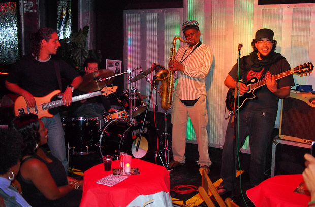 Live music at the Brixton 414 Club with Venezuelan band La Suite Bipolar, 11th Sept 2012