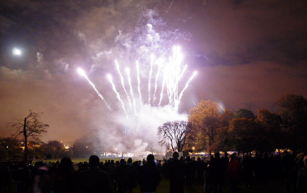 Nov 2nd: Brockwell Park Bonfire Night fireworks are back!