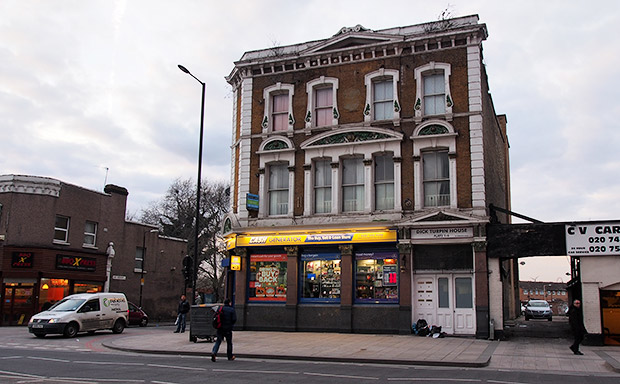 canning-town-closed-pubs-03