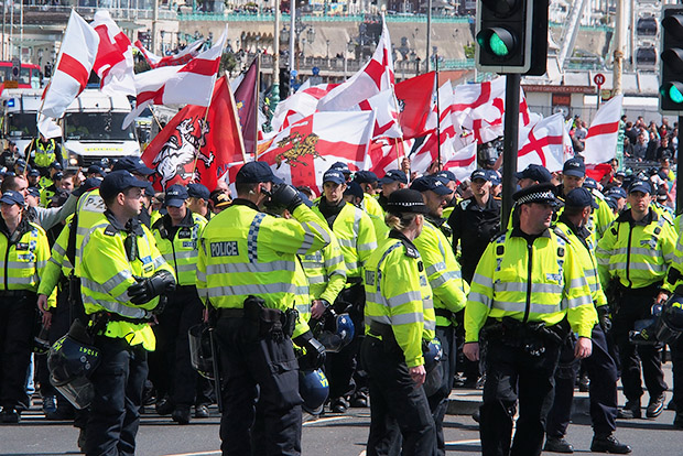 Heavily policed EDL march in Brighton; marchers completely outnumbered by counter-demonstrators