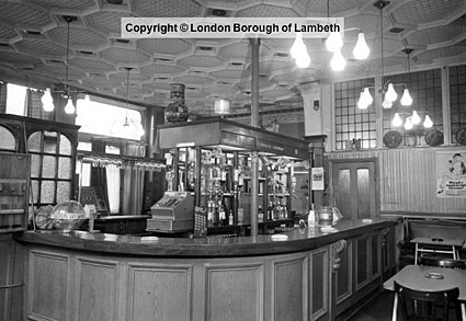 Windsor Castle, 54 Mayall Road, SE24 - lost pubs of Lambeth
