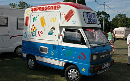 Old school , Superscoop mini-ice cream van, Lambeth Country Show, Brockwell Park, Herne Hill, London 15th-16th July 2006