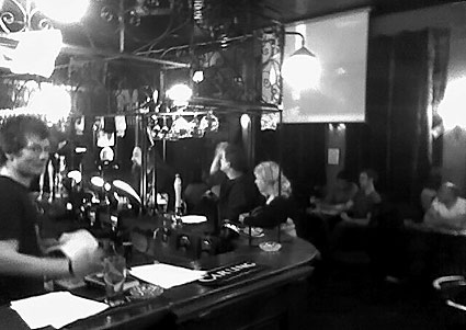 Elm Park Tavern, 76 Elm Park, Tulse Hill SW2 2UB, Quiz night, March 2007