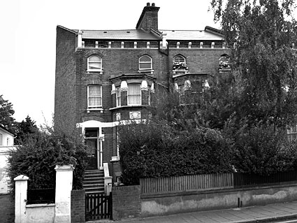 MURDER AT BRIXTON, 1900, 44 Brixton Water Lane, Brixton