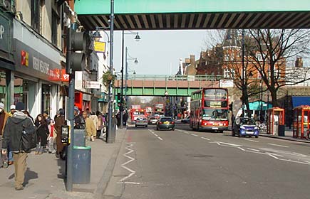 Brixton Road trams and bridges, Brixton