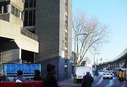 Brixton Station Road looking east towards Pope's Road, Brixton, May 2003