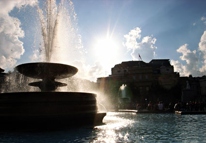 London tourist, views of Trafalgar Square, British Museum and more, September 2006