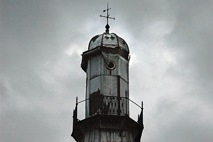The Oysterhouse Lighthouse, Gray's Inn Road, Kings Cross, London, October 2007