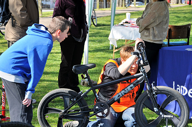 Streatham Kite Day, Streatham Common, south London, 1st April 2012