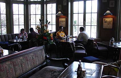 Interior view, Duke's Head pub, Lower Richmond Road, Putney, London