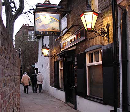 The Dove pub, 19 Upper Mall, Hammersmith, River Thames, London