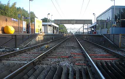 Cheshunt railway station