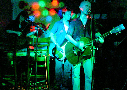 Offline live music night at the Prince Albert with Sergeant Buzfuz - Coldharbour Lane, Brixton, London Friday 5th June 2009