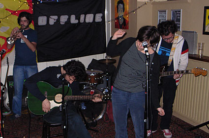 Offline at the Prince Albert with Amycanbe and the Bridport Dagger, Coldharbour Lane, Brixton, London Saturday, 12th April 2008.