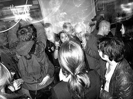 Offline at the Prince Albert with Milk Kan and Albino playing live - Coldharbour Lane, Brixton, London Friday 23rd January 2009