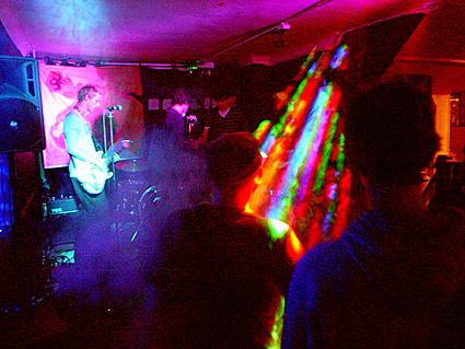 Offline Club - BANJOS! PUNK! CLOGS! VIOLAS! DJs and more, Prince Albert, ColdharbourLane, Brixton, London, SW9, Friday 19th March 2010