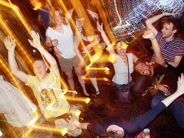 Fri 25th May 2012: DJ night at the Brixton Offline Club, Prince Albert, 418 Coldharbour Lane, Brixton, London SW9