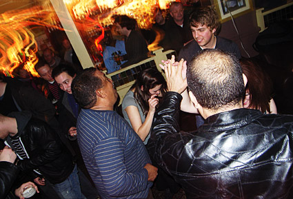 Offline live music night at the Prince Albert with The Silver Brazilians and Kitchener - Coldharbour Lane, Brixton, London Friday 20th November 2009