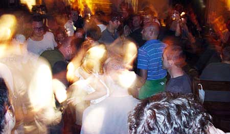 Vic ticking off the tunes,  OFFLINE club at the Dogstar, Brixton, Thursday 30th June 2005, urban75 club night, London