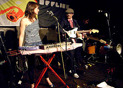 OFFLINE club at the Dogstar Brixton, Coldharbour Lane, Thursday 12th November 2009, urban75 club night, London with Morton Valence, the Severed Limb, Dulwich Ukulele Club, Lady Lykez and Flixation film club plus DJs, and video
