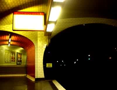 Late night station, Paris