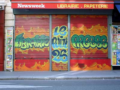 librairie presse, Paris, France